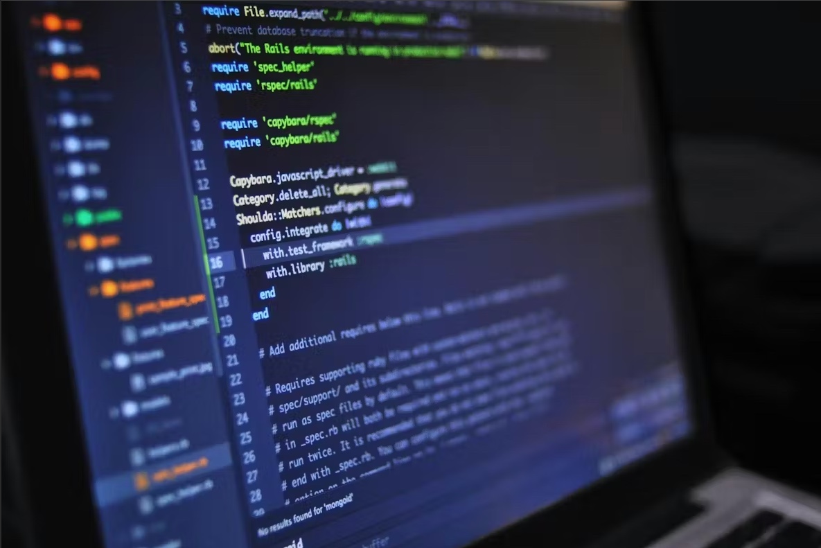 From Scaling to Healing - Designing Resilient Cloud Architectures